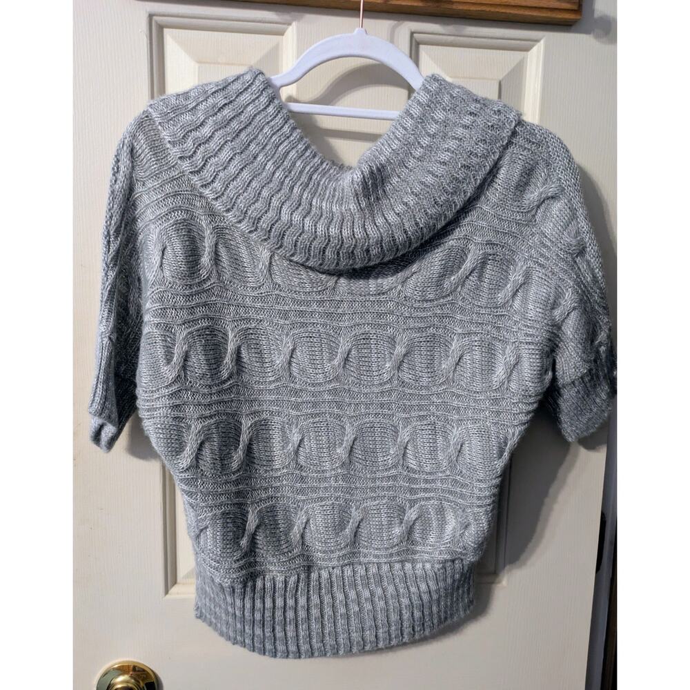 Charlotte Russe - Gray Cowl Neck Short Sleeve Sweater Knit Top - Sz S